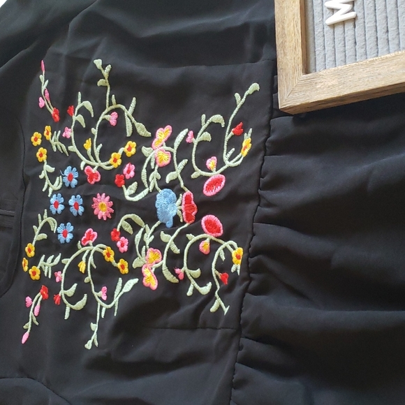 Black Multicolor Stitch Floral Embroidered Mini Dress - Picture 11 of 11